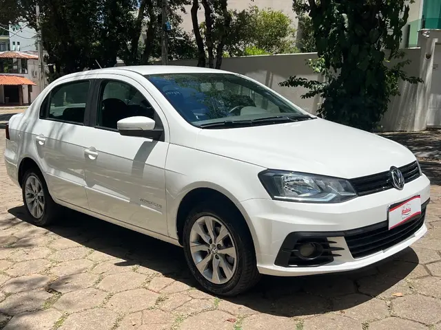 Carro Volkswagen Voyage 2018 1.6 MSI Comfortline (Flex)