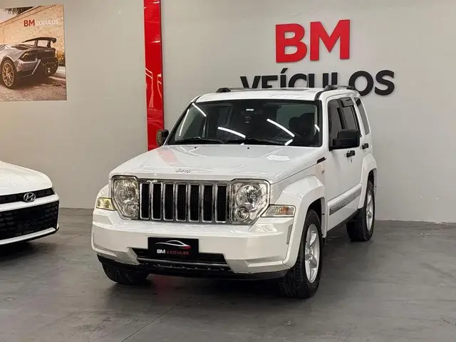 Carro Jeep Cherokee 2012 Limited 3.7 V6 4WD
