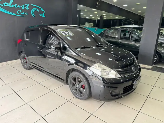 Carro Nissan Tiida 2012 SL 1.8 (flex) (aut)