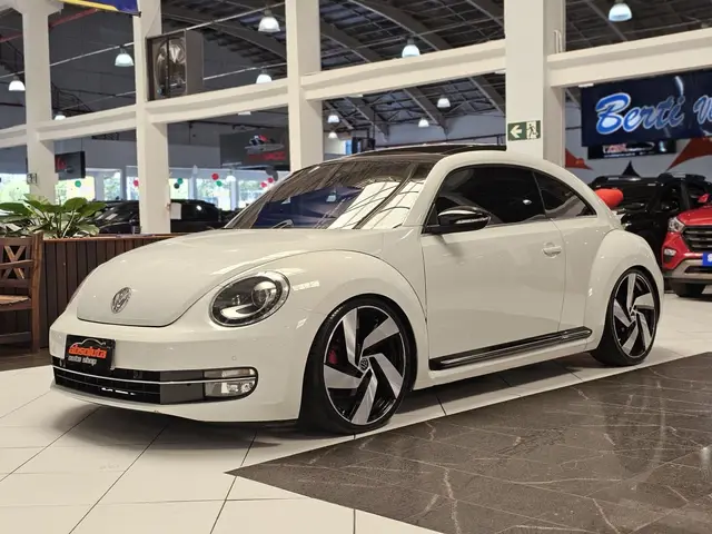 Carro Volkswagen Fusca 2014 2.0 TSi Sport