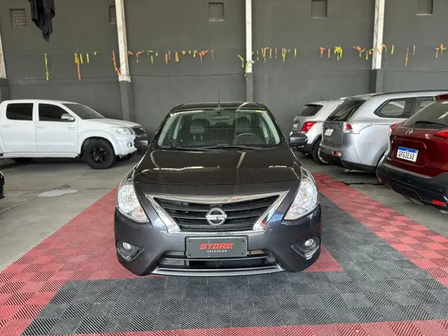 Carro Nissan Versa 2018 1.6 16V SL FlexStart CVT (Flex)