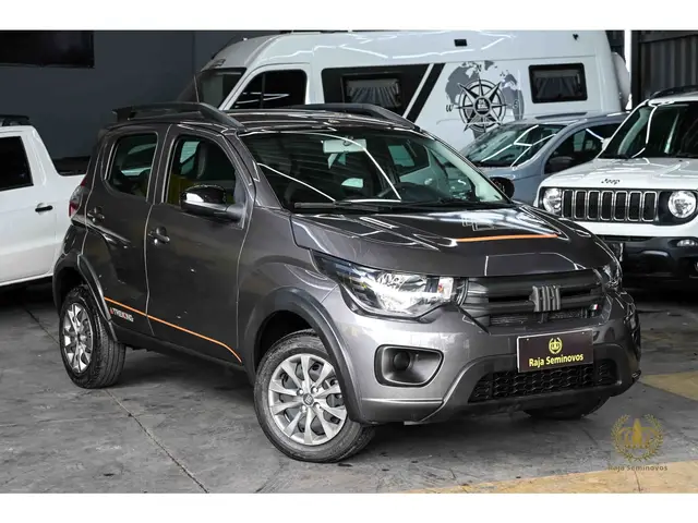 Carro Fiat Mobi 2024 Trekking 1.0