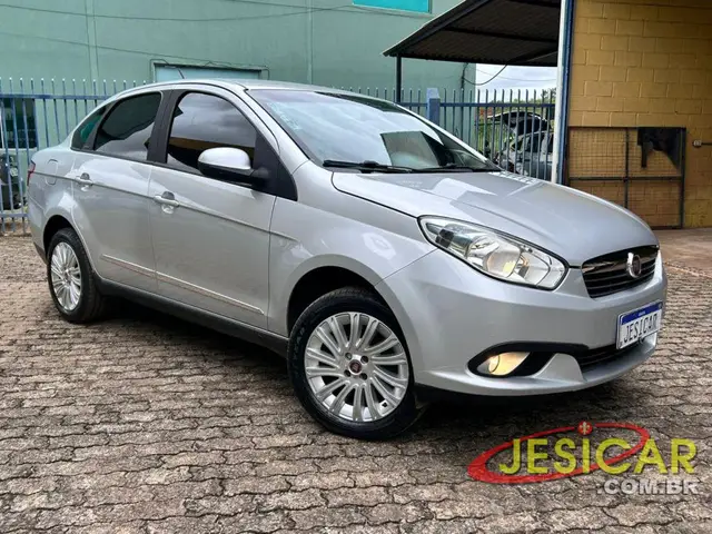 Carro Fiat Grand Siena 2016 Essence 1.6 16V (Flex)