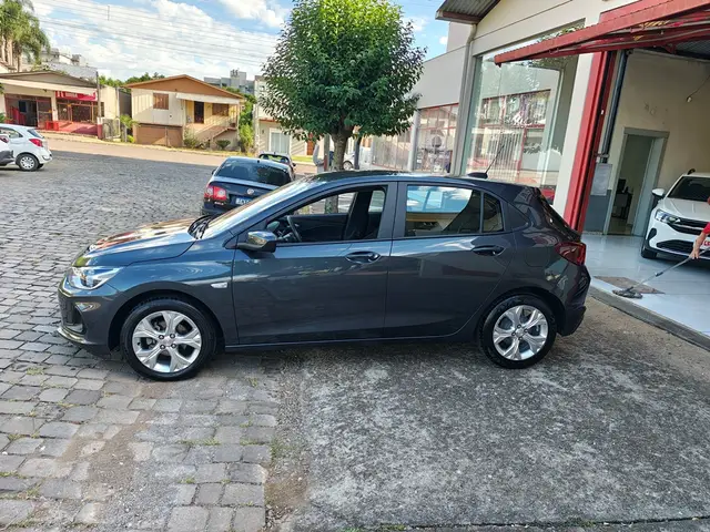 Carro Chevrolet Onix 2024 LTZ 1.0 Turbo (Aut.)