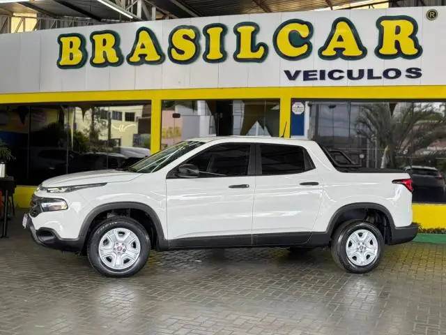 Carro Fiat Toro 2021 Endurance 1.8 MT5 FLEX 4P