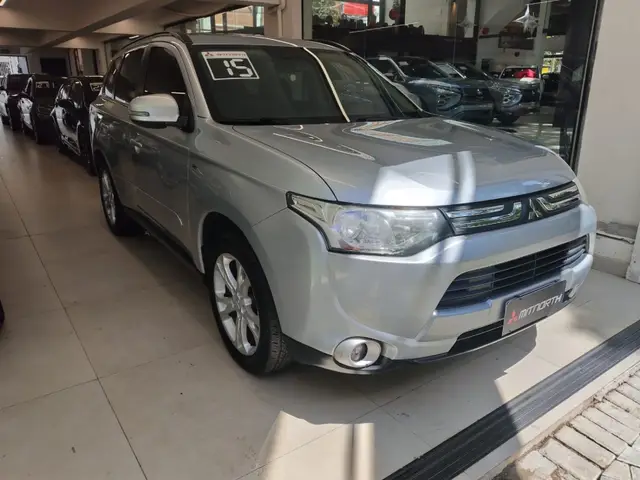 Carro Mitsubishi Outlander 2015 GT 4WD 3.0 V6 (Aut)