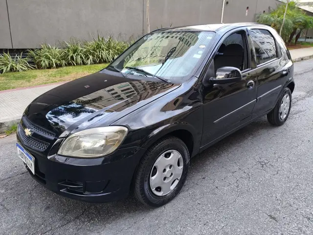 Carro Chevrolet Celta 2013 LT 1.0 (Flex)