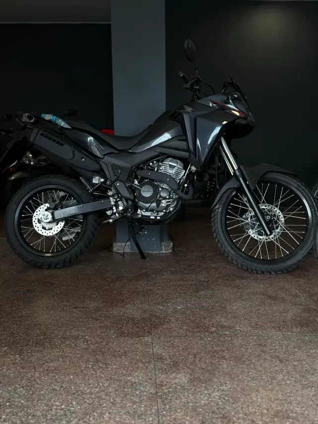 Moto Honda XRE Sahara 300 2026 ABS