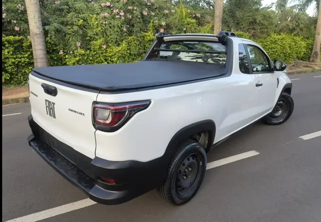 Carro Fiat Strada 2024 Endurance 1.3 Flex 8V CS