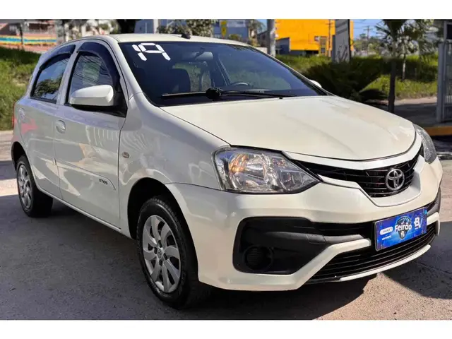 Carro Toyota Etios 2019 X 1.3 (Flex)