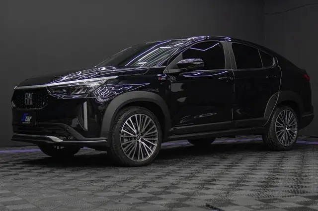 Carro Fiat Fastback 2025 Limited Edition