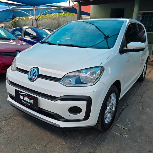 Carro Volkswagen Up! 2018 1.0 12v E-Flex move up!