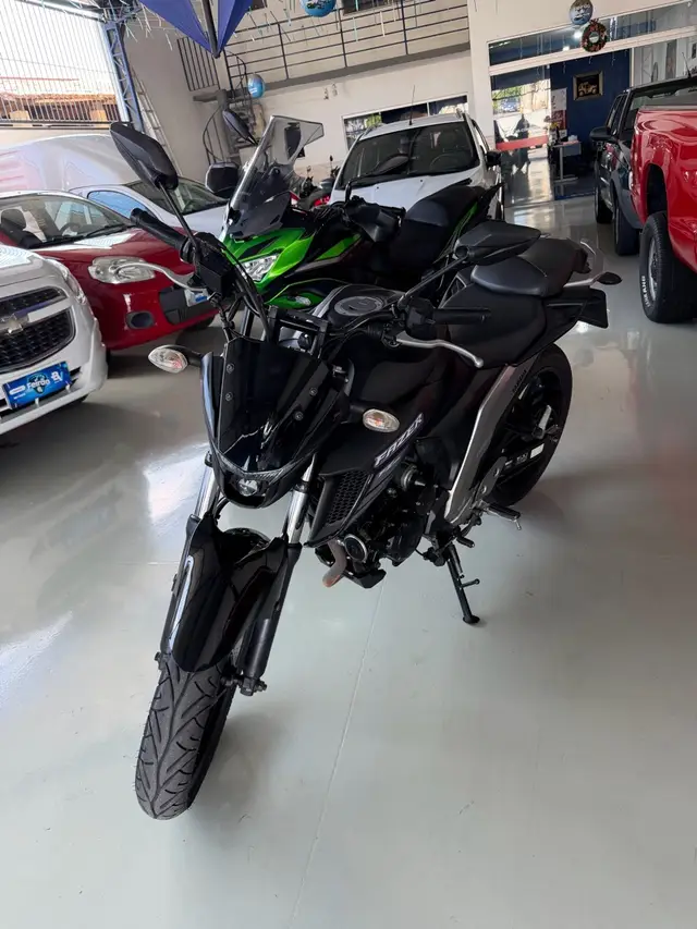 Moto Yamaha Fazer FZ25 2023 ABS
