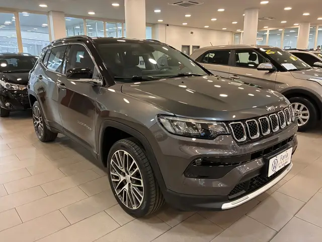 Carro Jeep Compass 2023 Limited 1.3 T270 (Aut) (Flex)