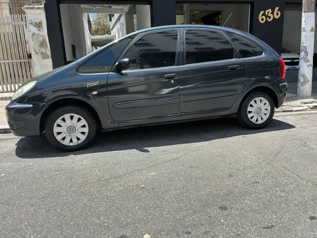 Carro Citroën Xsara Picasso 2008 GLX 1.6 16V