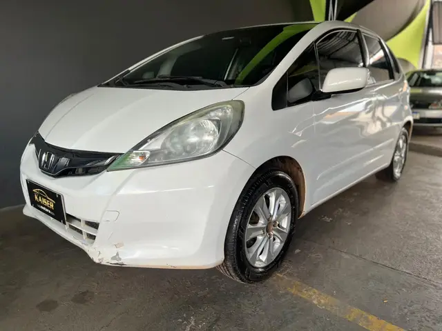 Carro Honda Fit 2013 LX 1.4 (flex)