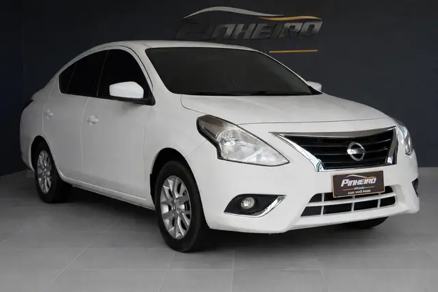 Carro Nissan Versa 2016 1.6 16V Unique (Flex)