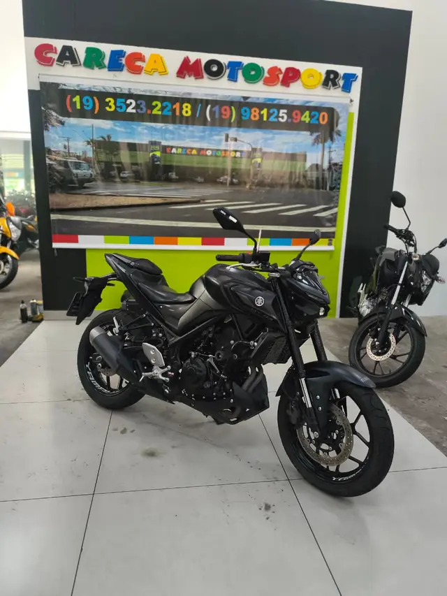 Moto Yamaha MT-03 2023 ABS