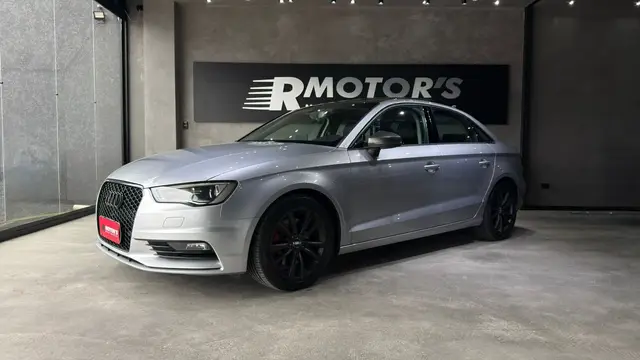 Carro Audi A3 2015 1.4 TFSI Attraction S Tronic