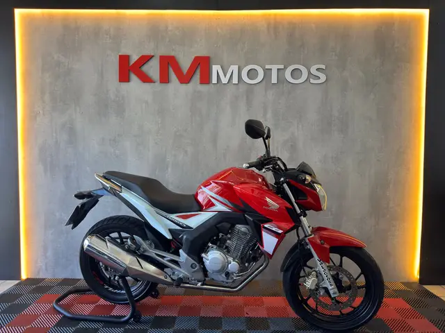 Moto Honda CB 250F Twister 2017 Standard