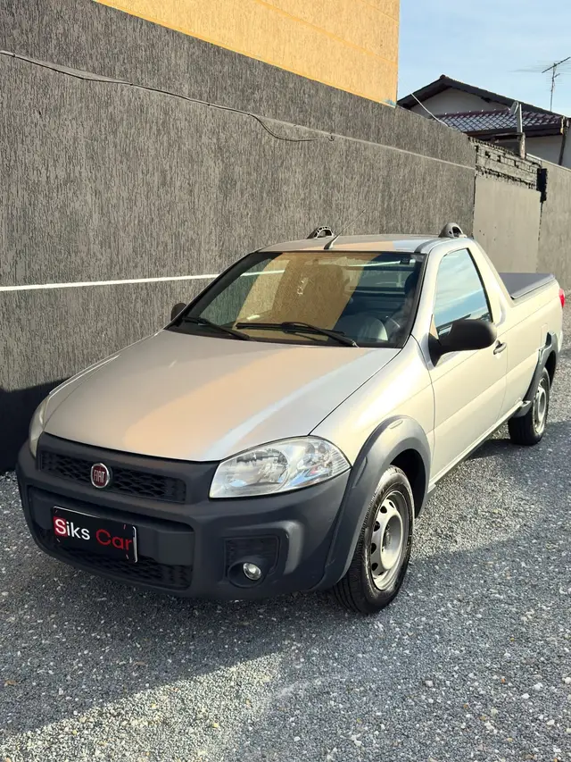 Carro Fiat Strada 2018 Hard Working 1.4 (Flex) (Cabine Simples)