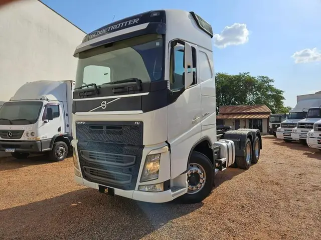Caminhão Volvo FH 540 2019 6X4
