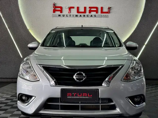 Carro Nissan Versa 2017 1.6 16V SL FlexStart CVT (Flex)