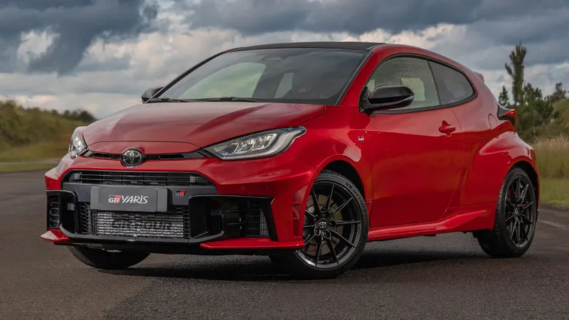 Toyota GR Yaris manual e automático tem 304 cv e é mais barato que Civic Type R