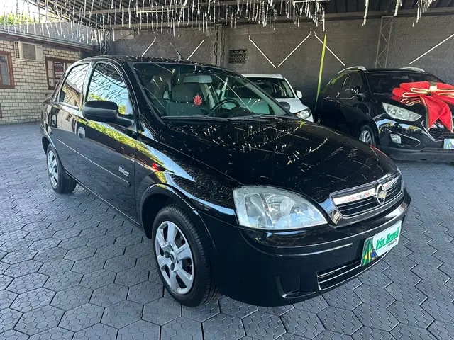 Carro Chevrolet Corsa Sedan 2006 Maxx 1.8 (Flex)