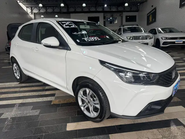 Carro Fiat Argo 2025 Drive 1.0