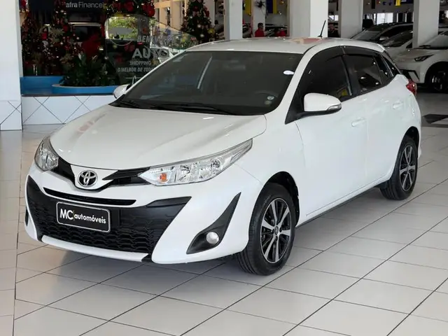 Carro Toyota Yaris 2021 1.3 XL Live CVT (Flex)