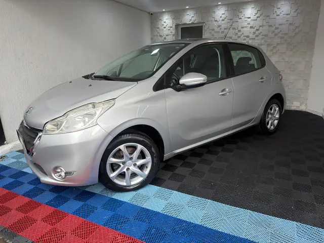 Carro Peugeot 208 2016 Allure 1.6 16V (Flex) (Aut)
