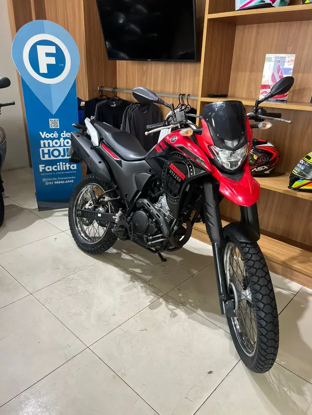 Moto Yamaha XTZ 250 Lander 2023 ABS