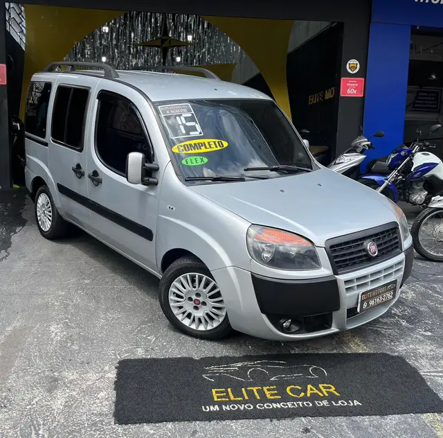 Carro Fiat Doblò 2015 Attractive 1.4 8V (Flex)