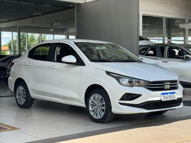 Carro Fiat Cronos 2023 Drive 1.3 (Flex) MT