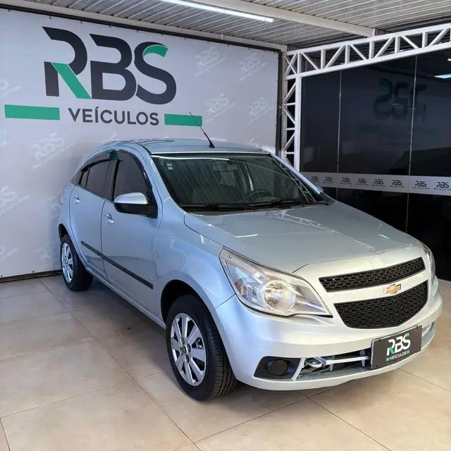 Carro Chevrolet Agile 2010 LT 1.4 8V (Flex)