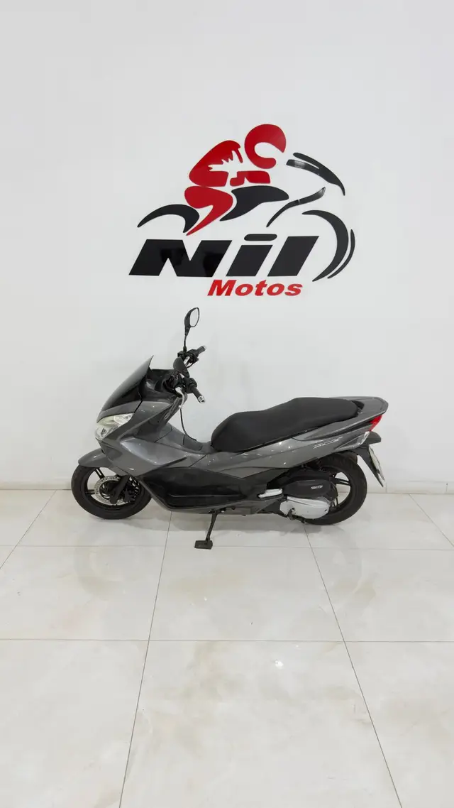 Moto Honda PCX 150 2017 DLX