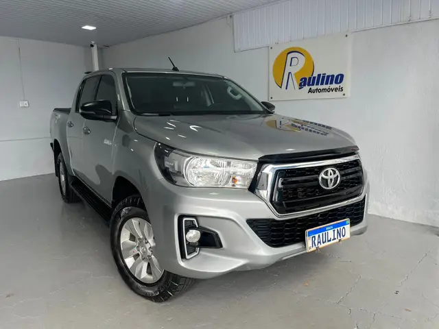 Carro Toyota Hilux Cabine Dupla 2020 Hilux 2.8 TDI CD SR 4x4 (Aut)