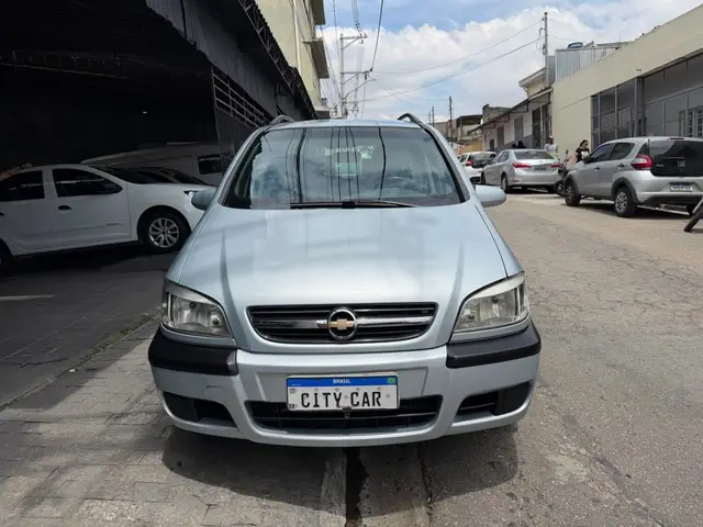 Carro Chevrolet Zafira 2010 Expression 2.0 (Flex) (Aut)