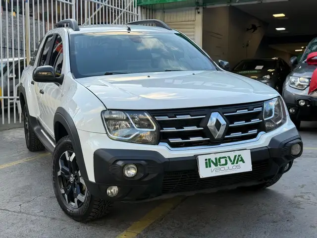 Carro Renault Oroch 2023 Outsider 1.3 TCe (Flex) (Aut.)