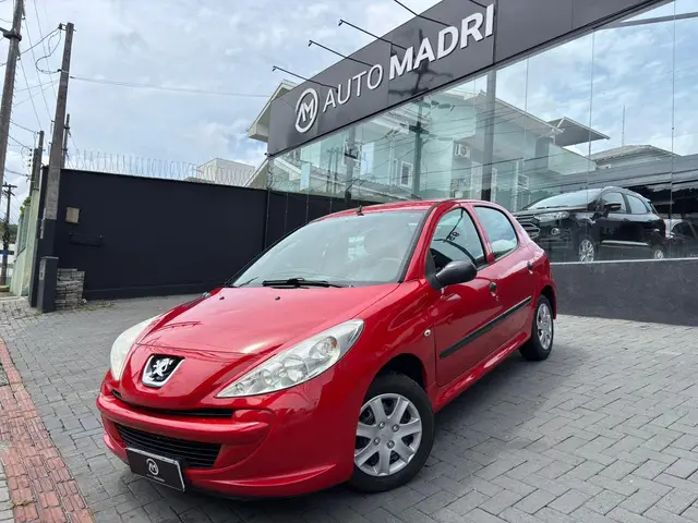 Carro Peugeot 207 2013 Hatch XR 1.4 8V (flex) 4p