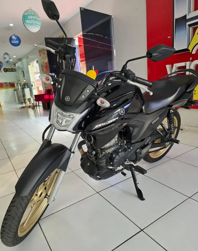 Moto Yamaha YBR 150 Factor 2025 DX