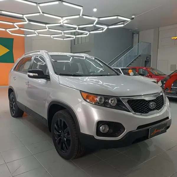 Carro Kia Sorento 2011 2.4 16V 4x2 (Aut)