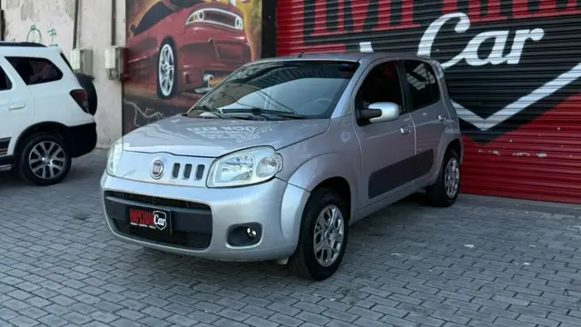 Carro Fiat Uno 2015 Vivace 1.0 8V (Flex) 4p