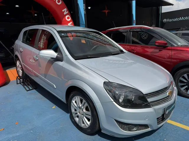 Carro Chevrolet Vectra GT 2010 2.0 8V (Flex)