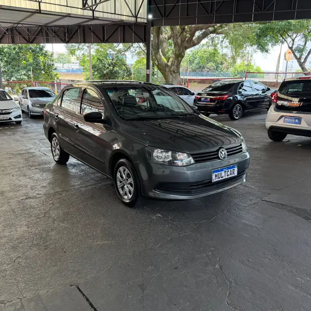Carro Volkswagen Voyage 2014 1.6 VHT (Flex)