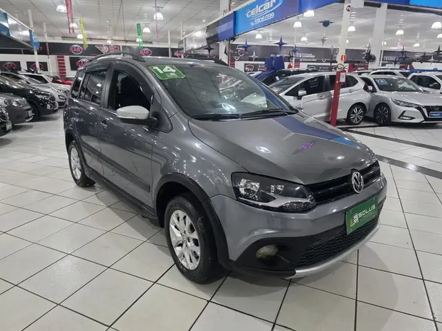 Carro Volkswagen SpaceCross 2014 1.6 8V (Flex)