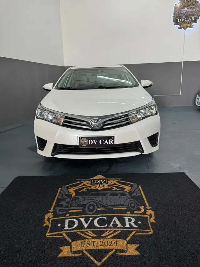 Carro Toyota Corolla 2016 1.8 GLi (Aut.)