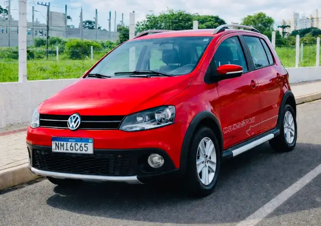 Carro Volkswagen CrossFox 2011 1.6 (Flex)
