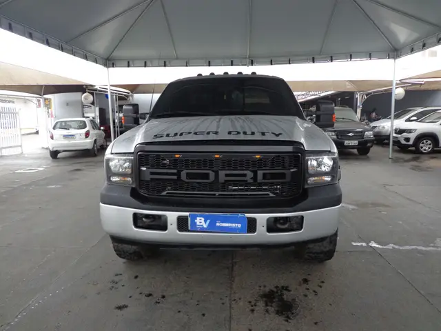 Carro Ford F-250 2011 XLT 4x4 3.9 (Cab Dupla)